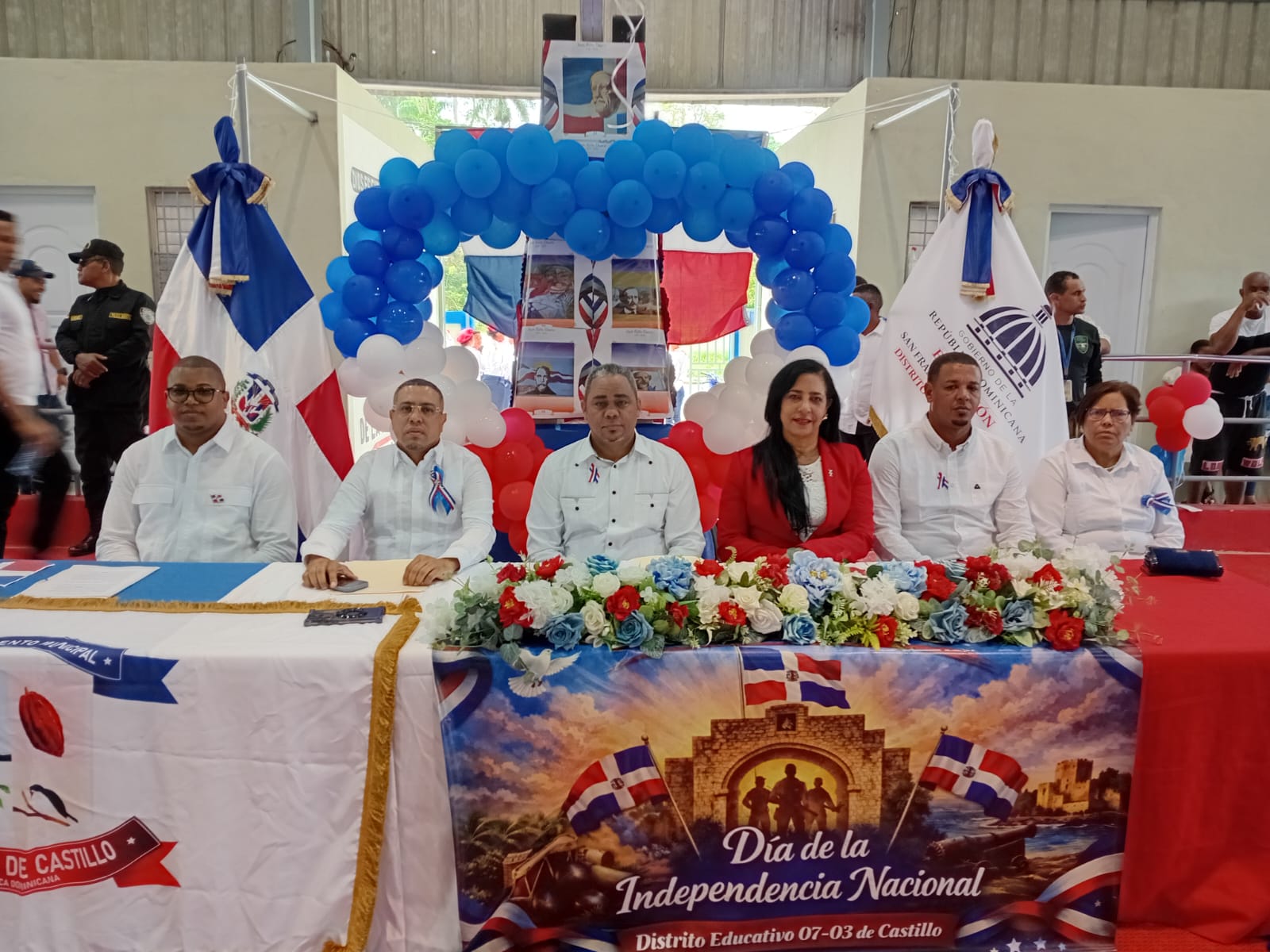 Castillo conmemora con civismo el 182 aniversario de la Independencia Nacional